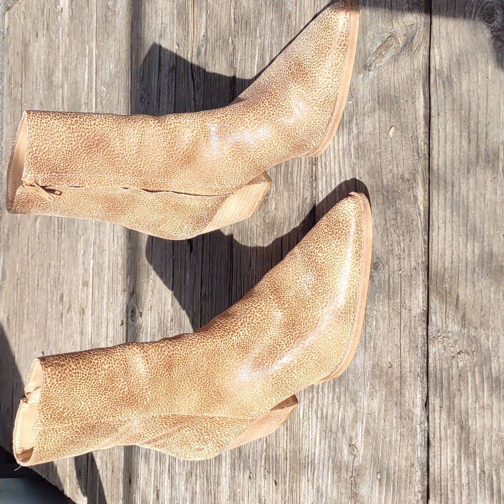12th tribe Tan Pebble Matisse Caty Bootie